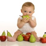 مناسب ترین میوه ها برای نوزادان